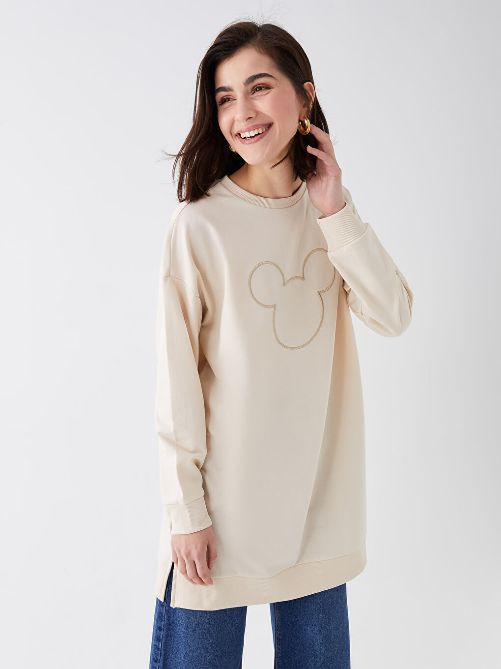 LCWAIKIKI Basic Ten Rengi Bisiklet Yaka Mickey Mouse Nakışlı Uzun Kollu Oversize Kadın Sweatshirt Tunik - 1