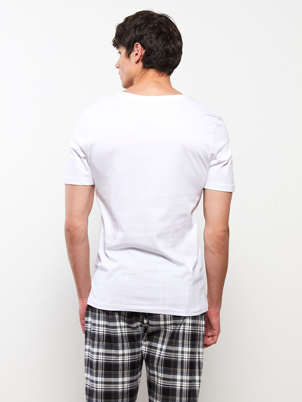 Beyaz V Yaka Kısa Kollu Pamuklu Erkek Atlet-4
