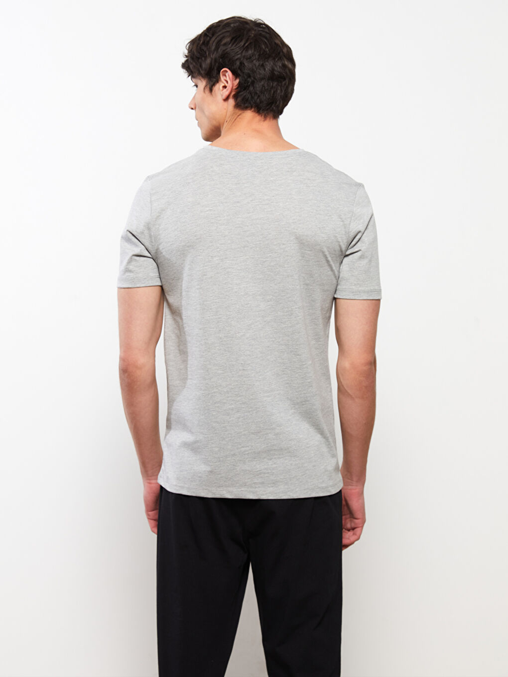 Gri V Yaka Kısa Kollu Pamuklu Erkek Atlet-4