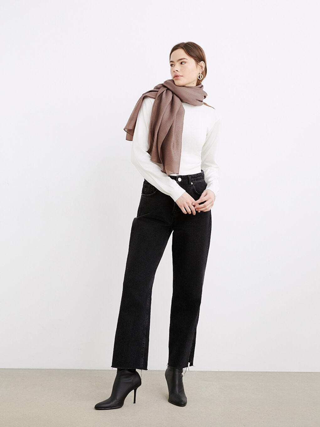 Women's Plain Scarf-1