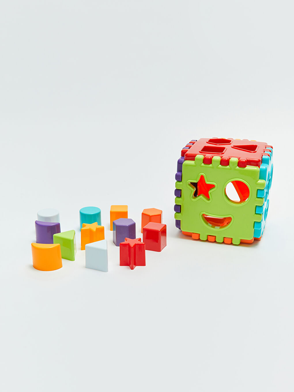 Найди Игрушку с Вставными Деталями