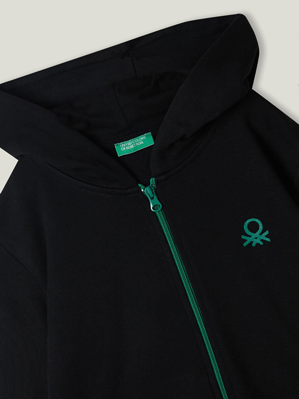 Siyah Kapüşonlu Baskılı Uzun Kollu Erkek Çocuk Fermuarlı Sweatshirt-1