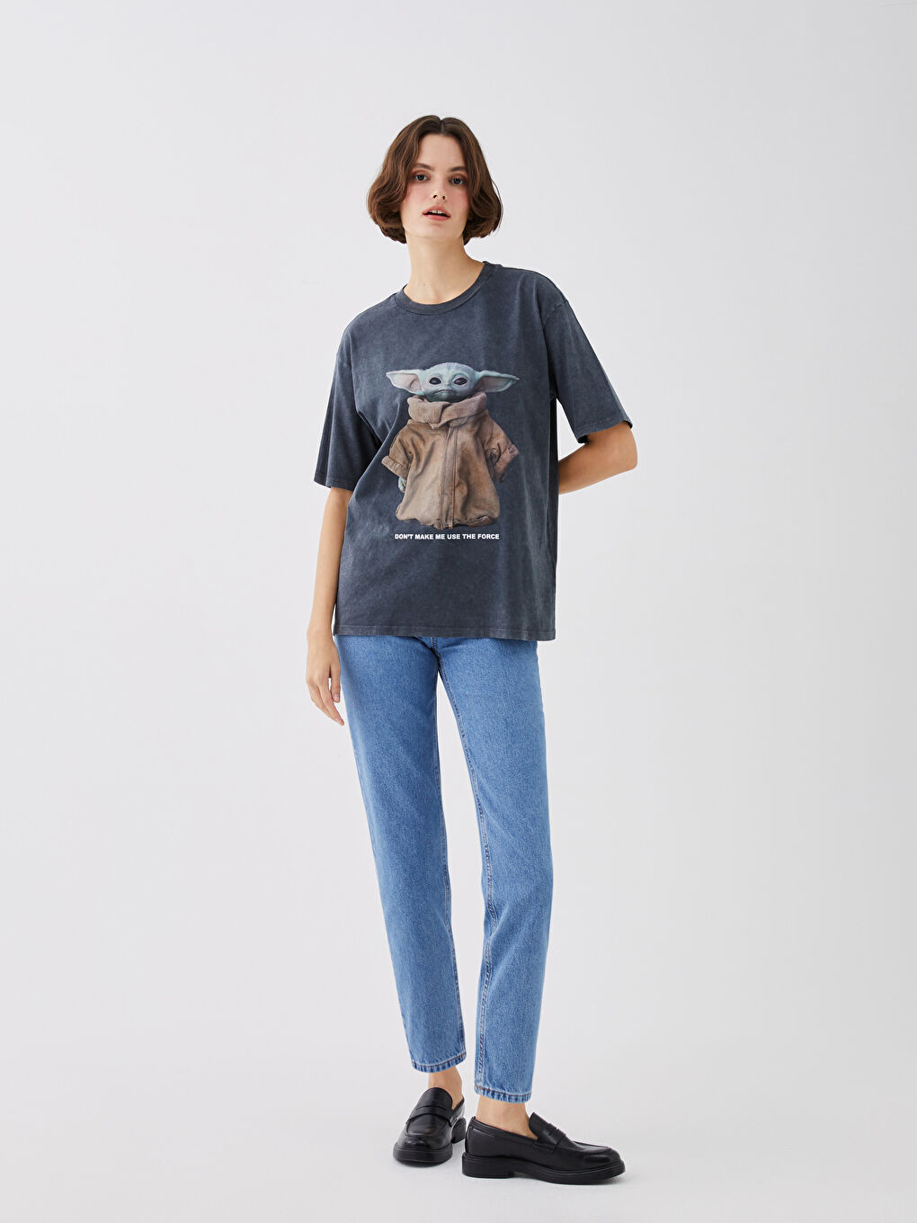 Antrasit Bisiklet Yaka Star Wars Baskılı Kadın Tişört-2