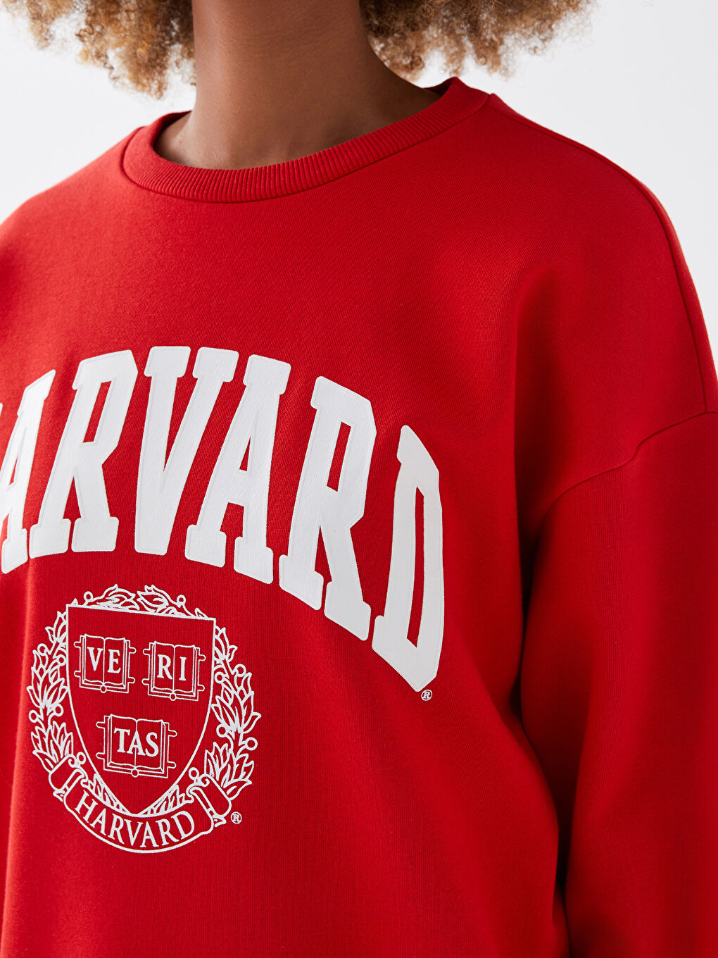 LCW Vision Kırmızı Bisiklet Yaka Harvard Baskılı Kadın Kalın Sweatshirt - 3