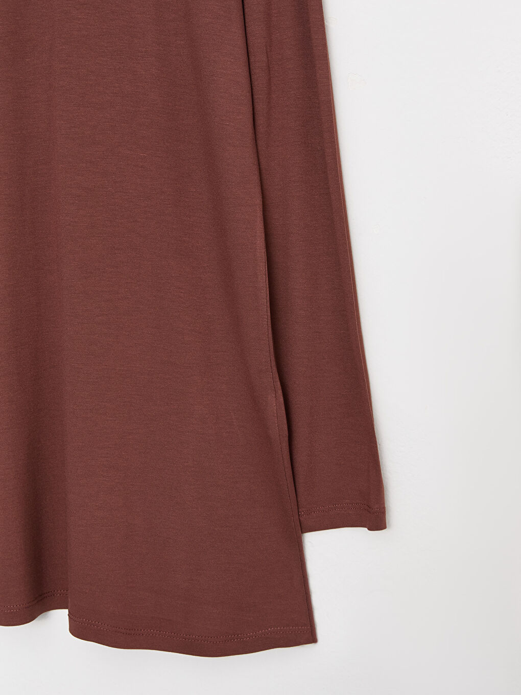 تيشيرت كم طويل سادة بياقة دائرية للسيدات-7