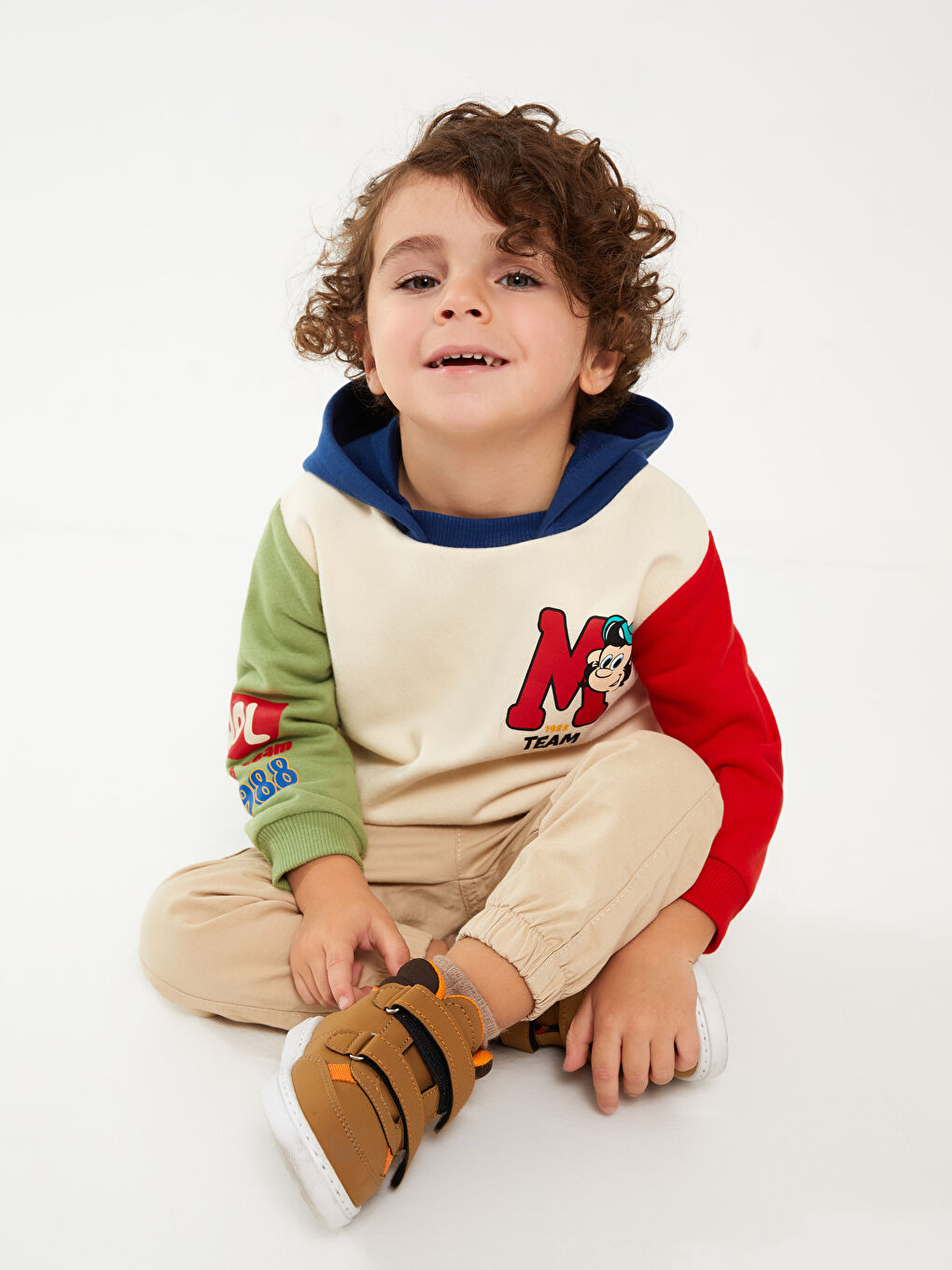 Hooded Long Sleeve Nostalgic Monkey Printed Baby Boy Sweatshirt