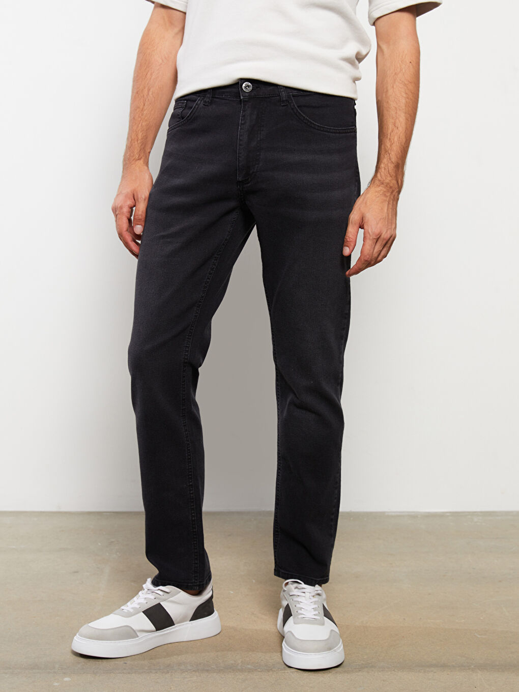 جينز عادي للرجال-3