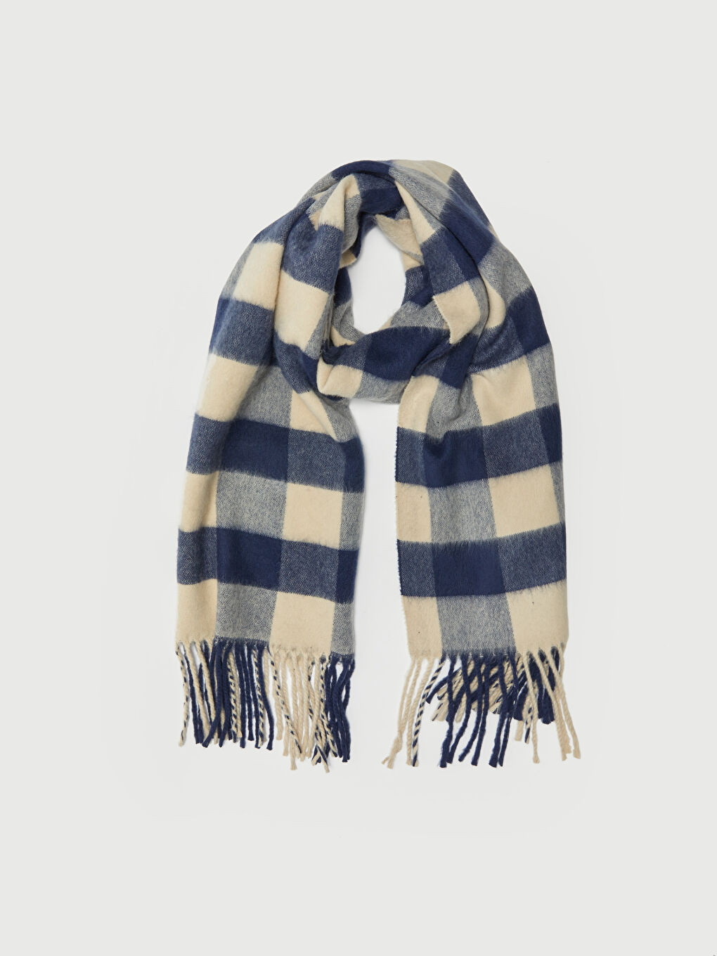 Lacivert Ekose Desenli Saçaklı Kadın Atkı-3