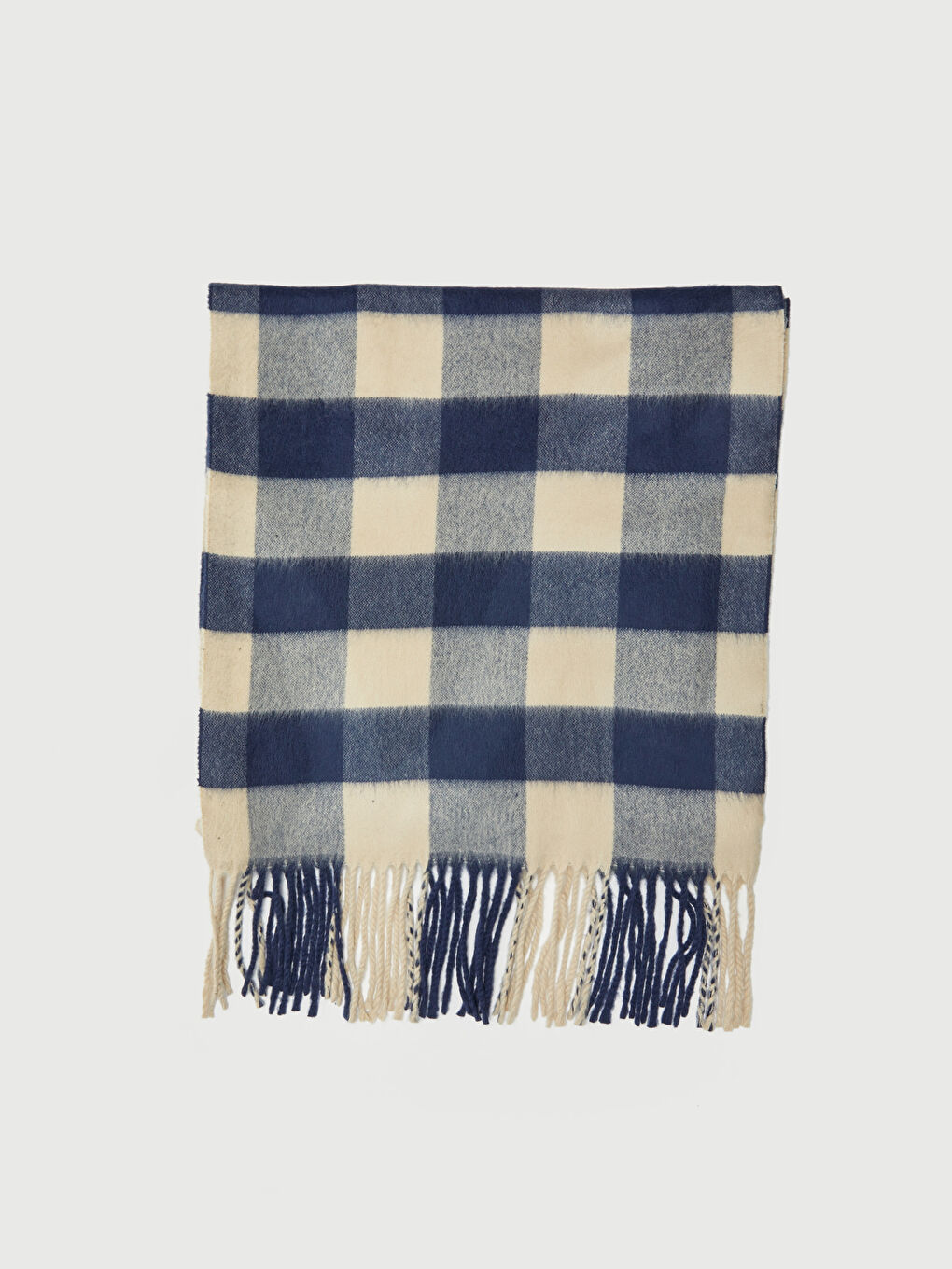 Lacivert Ekose Desenli Saçaklı Kadın Atkı-4