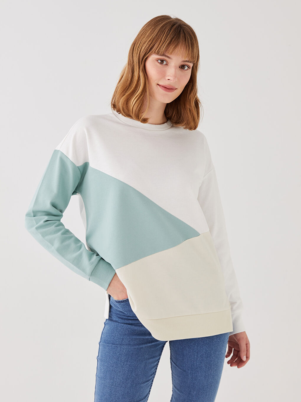 Ekru Bisiklet Yaka Renk Bloklu Uzun Kollu Kadın Sweatshirt