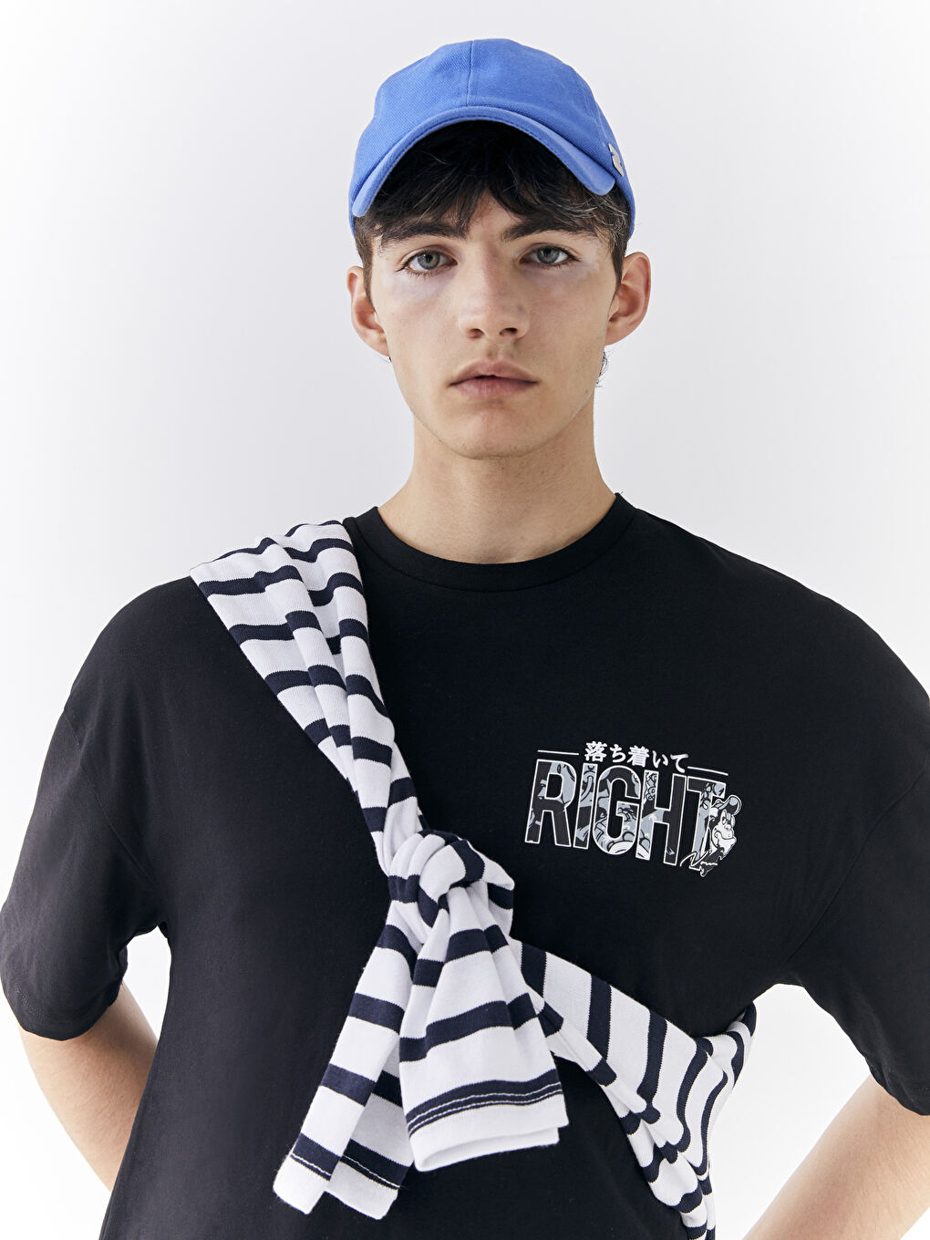 Siyah Bisiklet Yaka Kısa Kollu Nostaljik Maymun Baskılı Penye Erkek Tişört-6