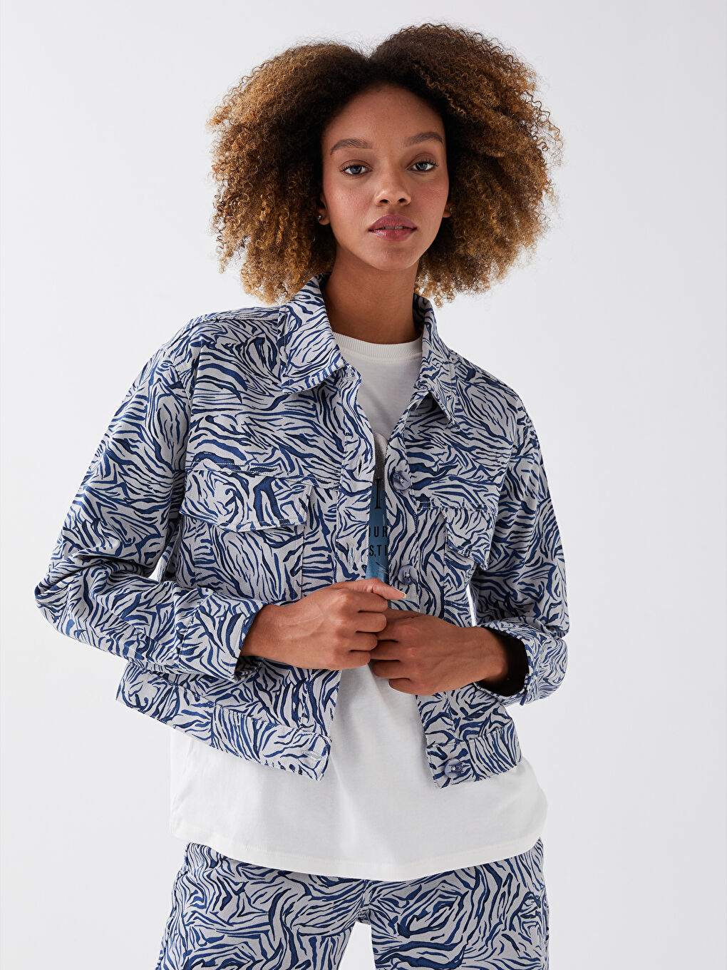 LCW Vision Shirt Collar Patterned Long Sleeve Women's Jacket -W2IQ57Z8-LQQ