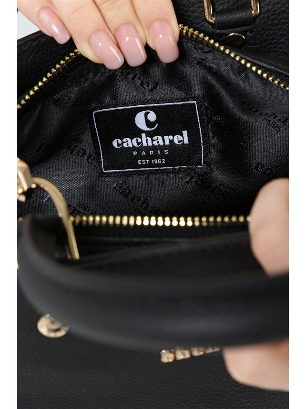 Siyah Desenli Kadın El Çantası-4