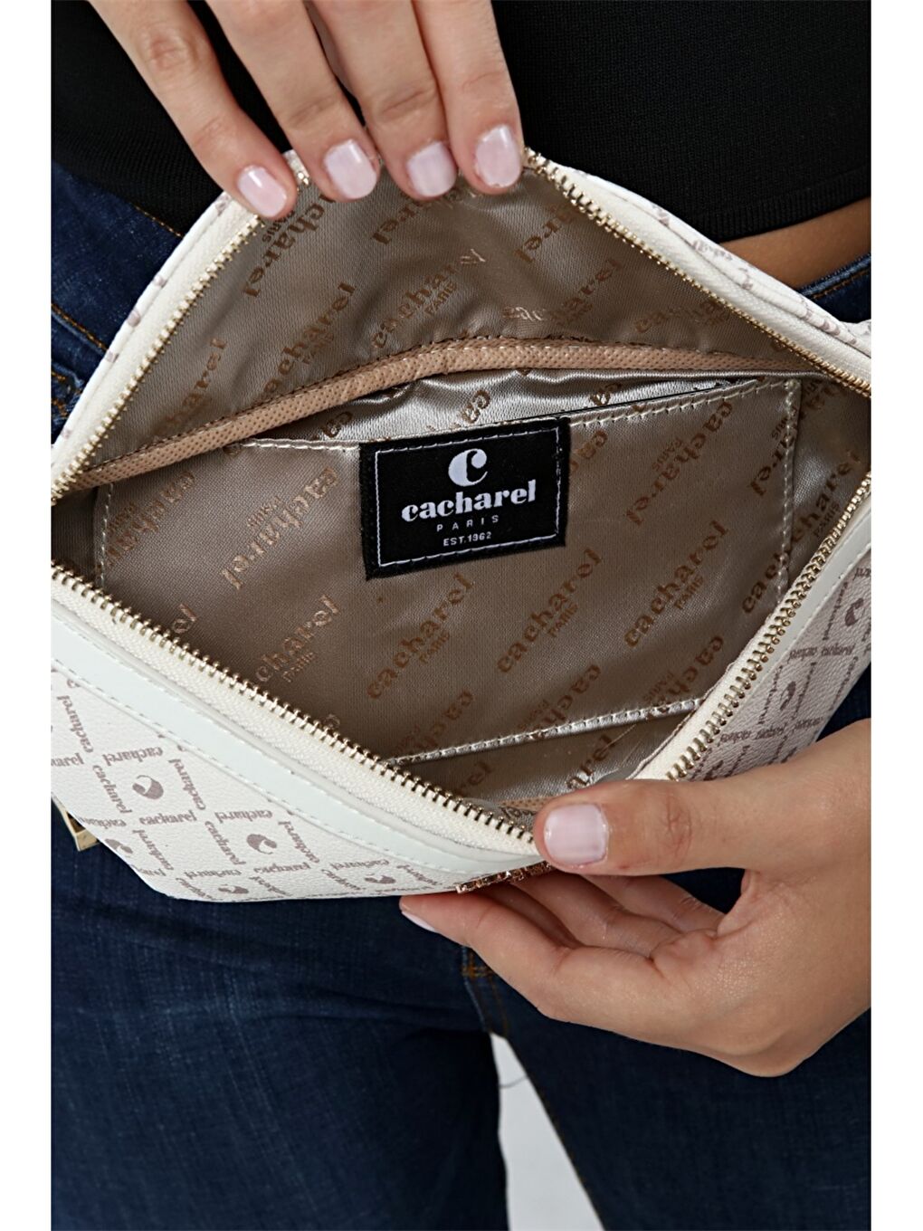 Bej Desenli Kadın Bel Çantası-3