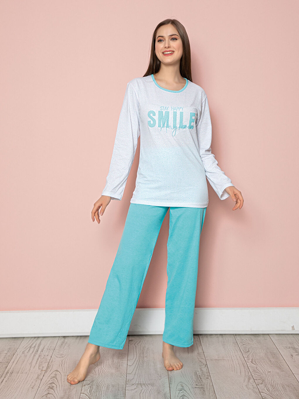 طقم بيجامة كم طويل ياقة دائرية مطبوع قطن للسيدات