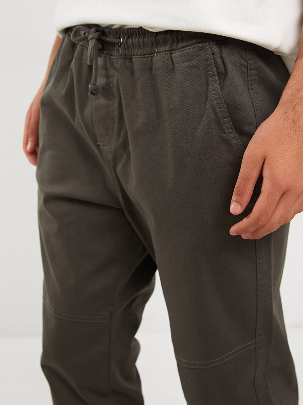 Haki Standart Kalıp Gabardin Erkek Jogger Pantolon-2