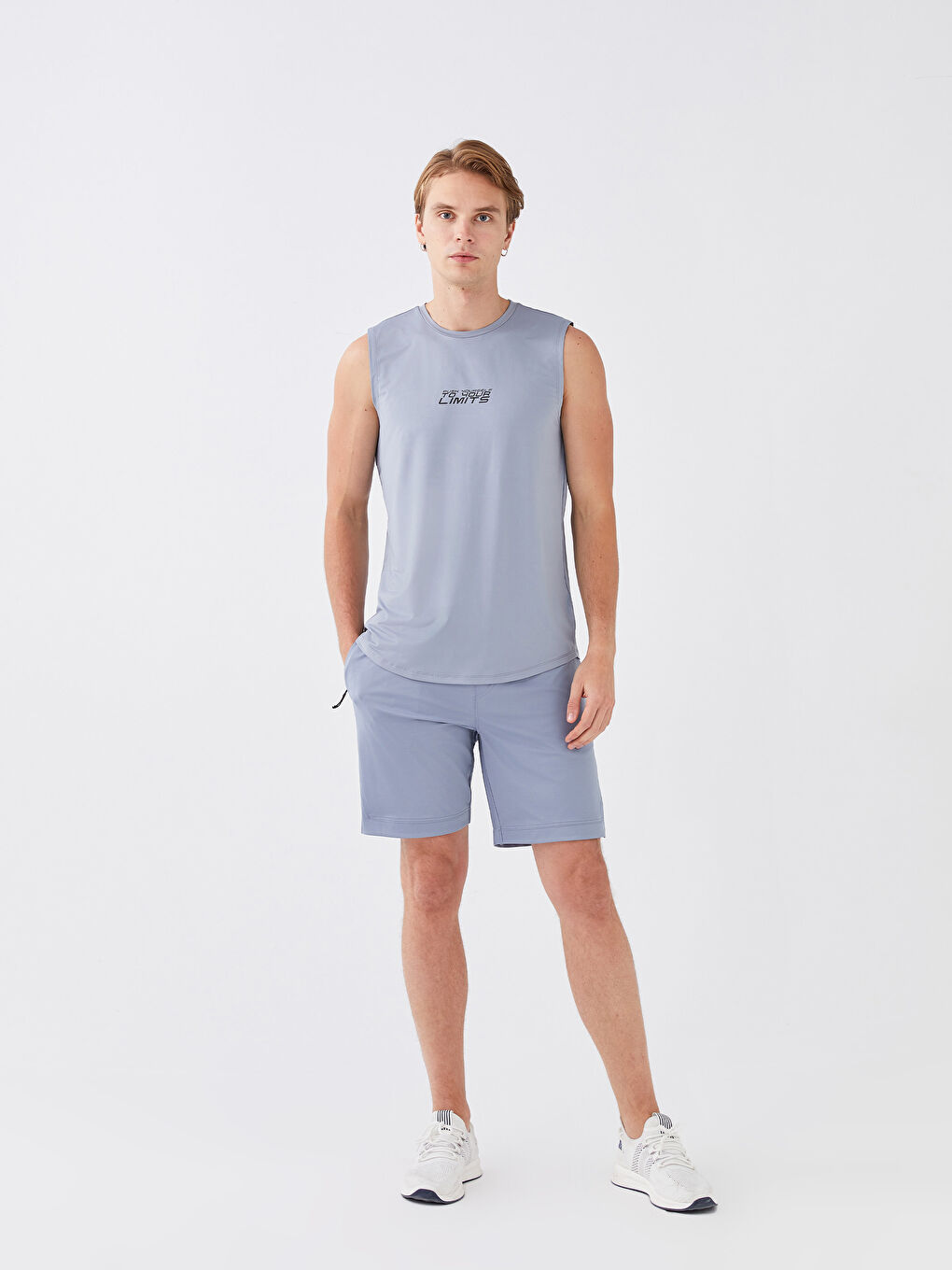 Gri Bisiklet Yaka Baskılı Erkek Kolsuz Tişört-1