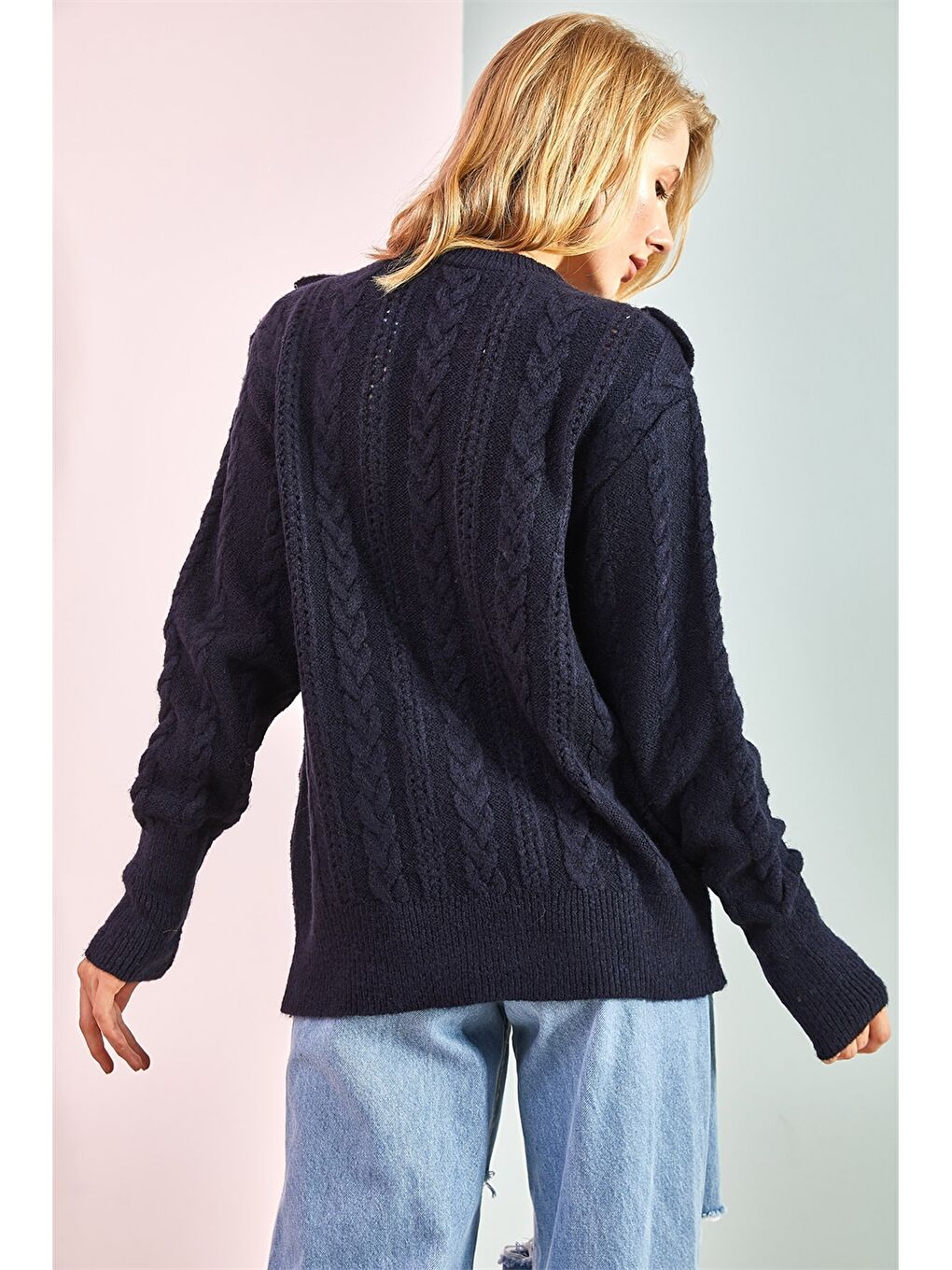 Lacivert Bisiklet Yaka Kendinden Desenli Uzun Kollu Triko Kadın Kazak-3