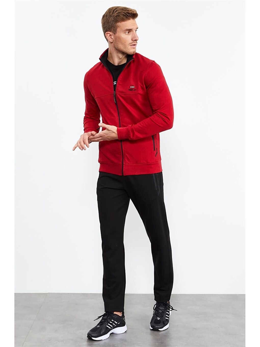 Kırmızı Standart Kalıp Dik Yaka Erkek Eşofman Takımı