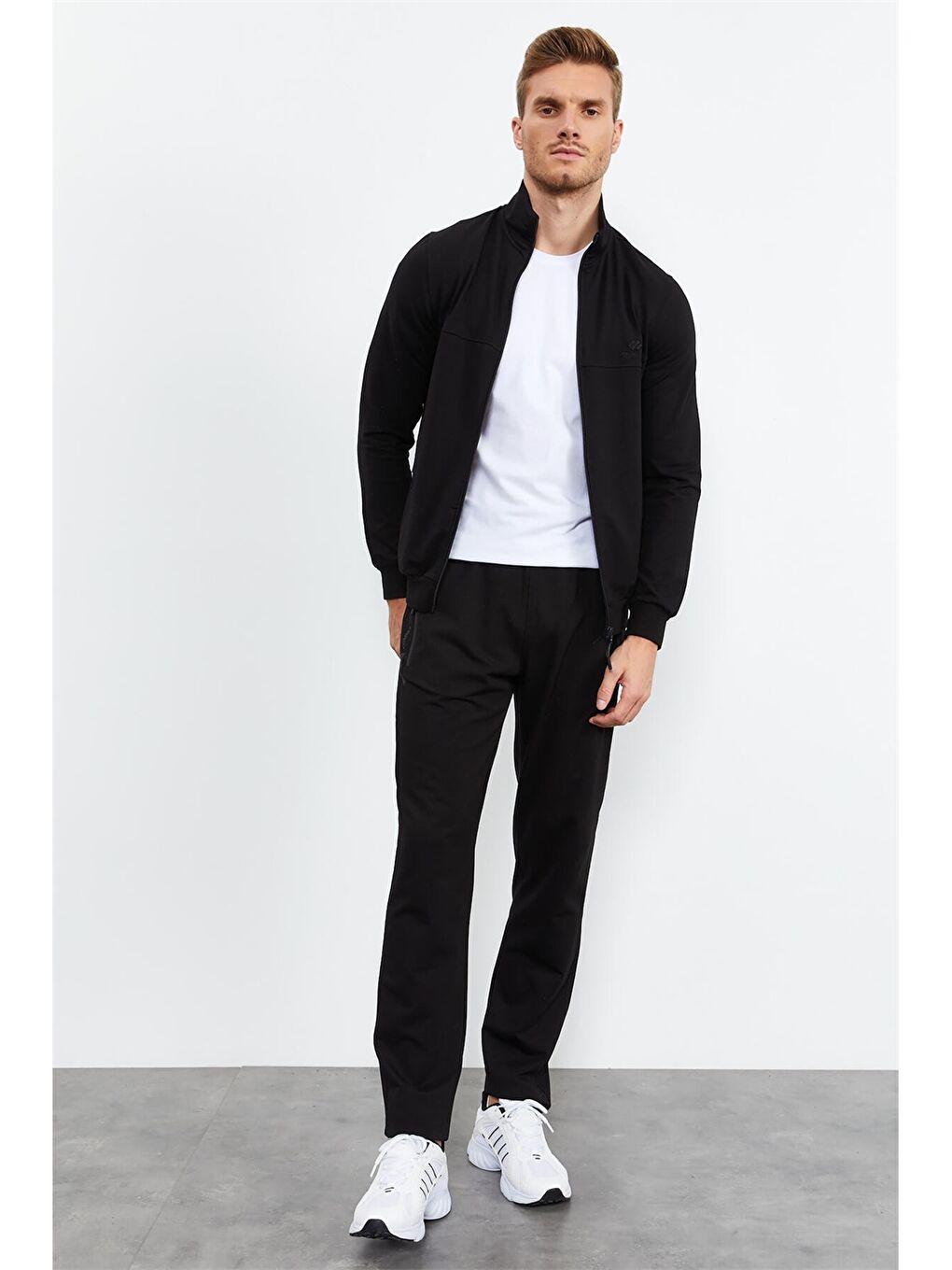 Siyah Standart Kalıp Dik Yaka Erkek Eşofman Takımı-2