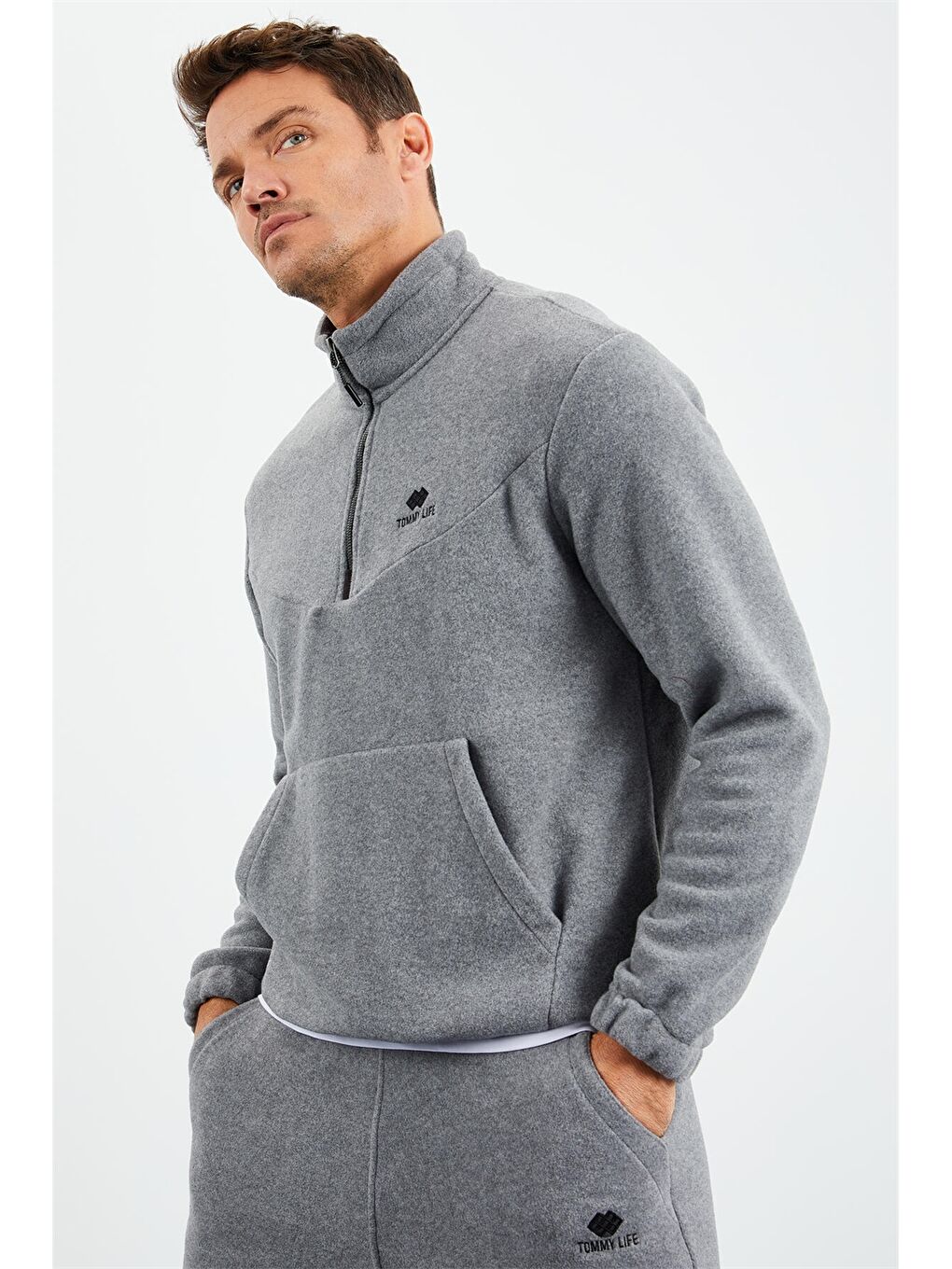 Gri Standart Kalıp Dik Yaka Erkek Eşofman Takımı-5