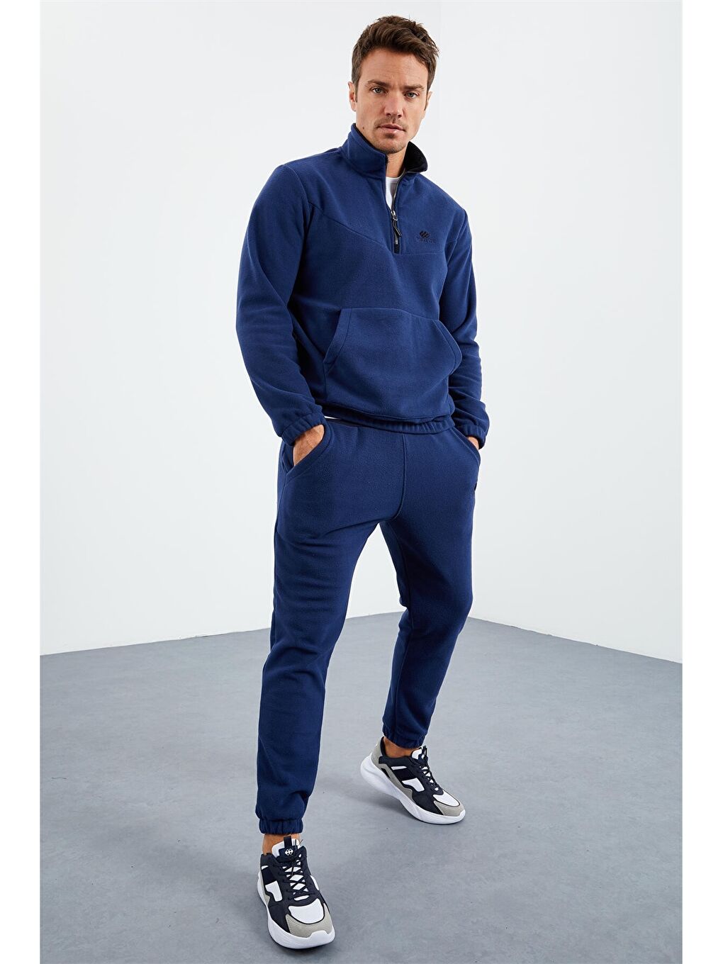 İndigo Standart Kalıp Dik Yaka Erkek Eşofman Takımı-3