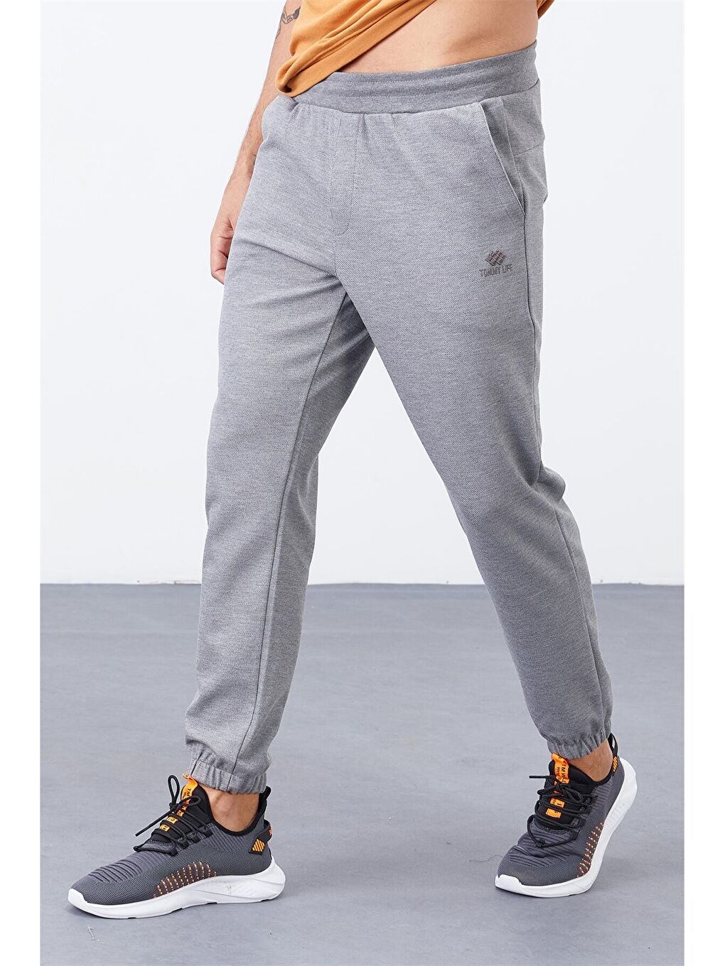 Gri Rahat Kalıp Erkek Jogger Eşofman Altı-5
