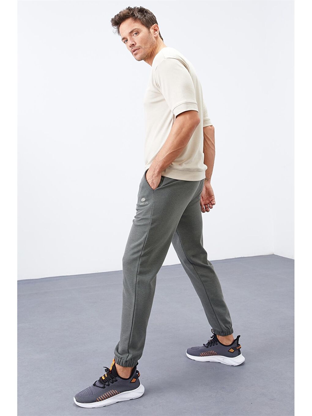 Yeşil Rahat Kalıp Erkek Jogger Eşofman Altı-2