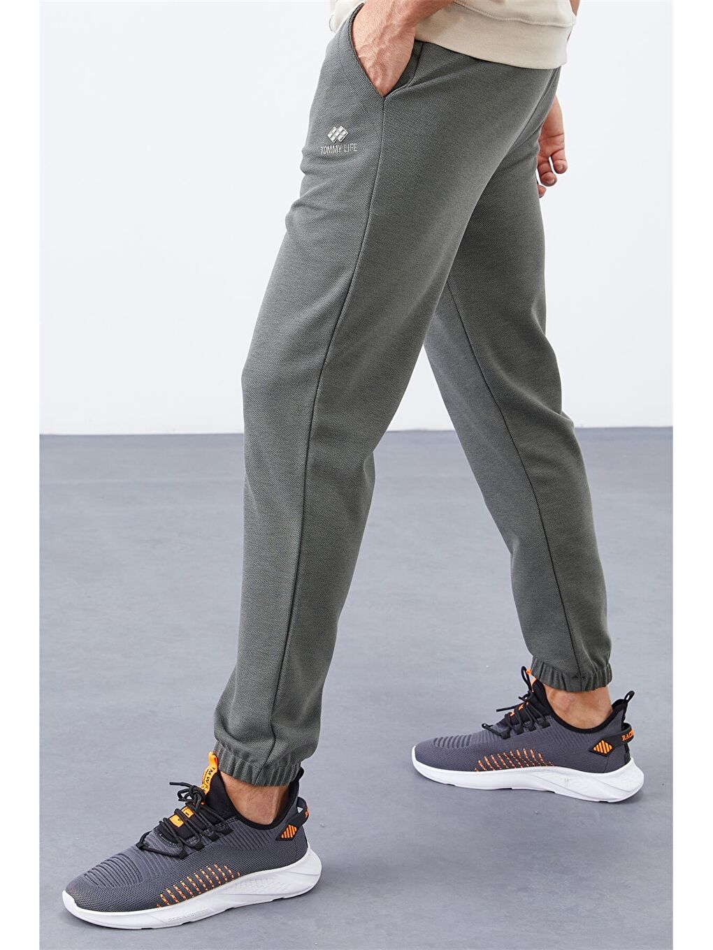 Yeşil Rahat Kalıp Erkek Jogger Eşofman Altı-3