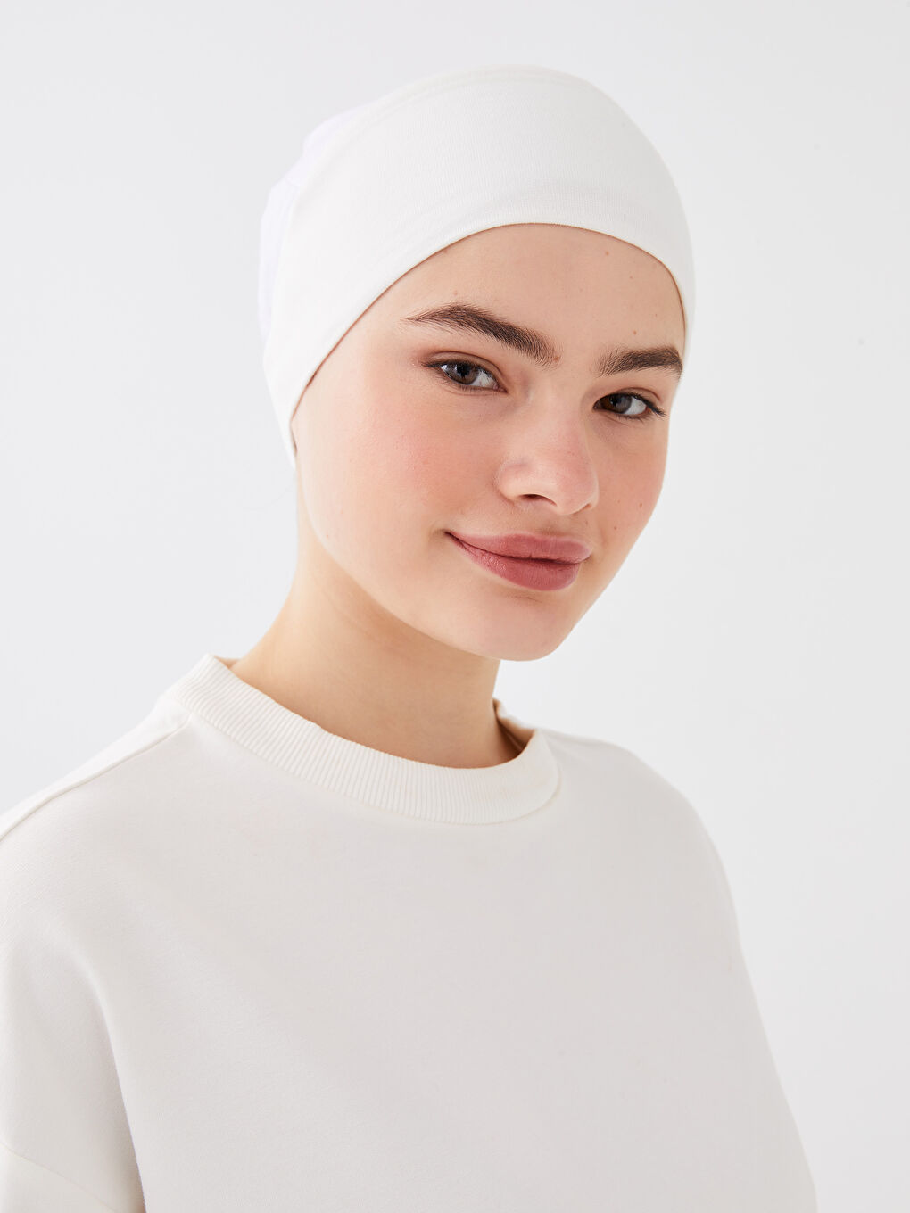 Ekru Kadın Düz Kaymaz Bandana Bone-1