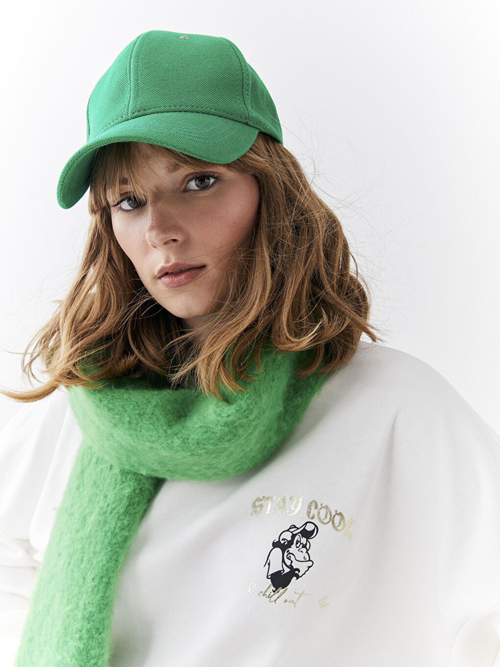 Ekru Bisiklet Yaka Nostaljik Maymun Baskılı Uzun Kollu Kadın Sweatshirt-8