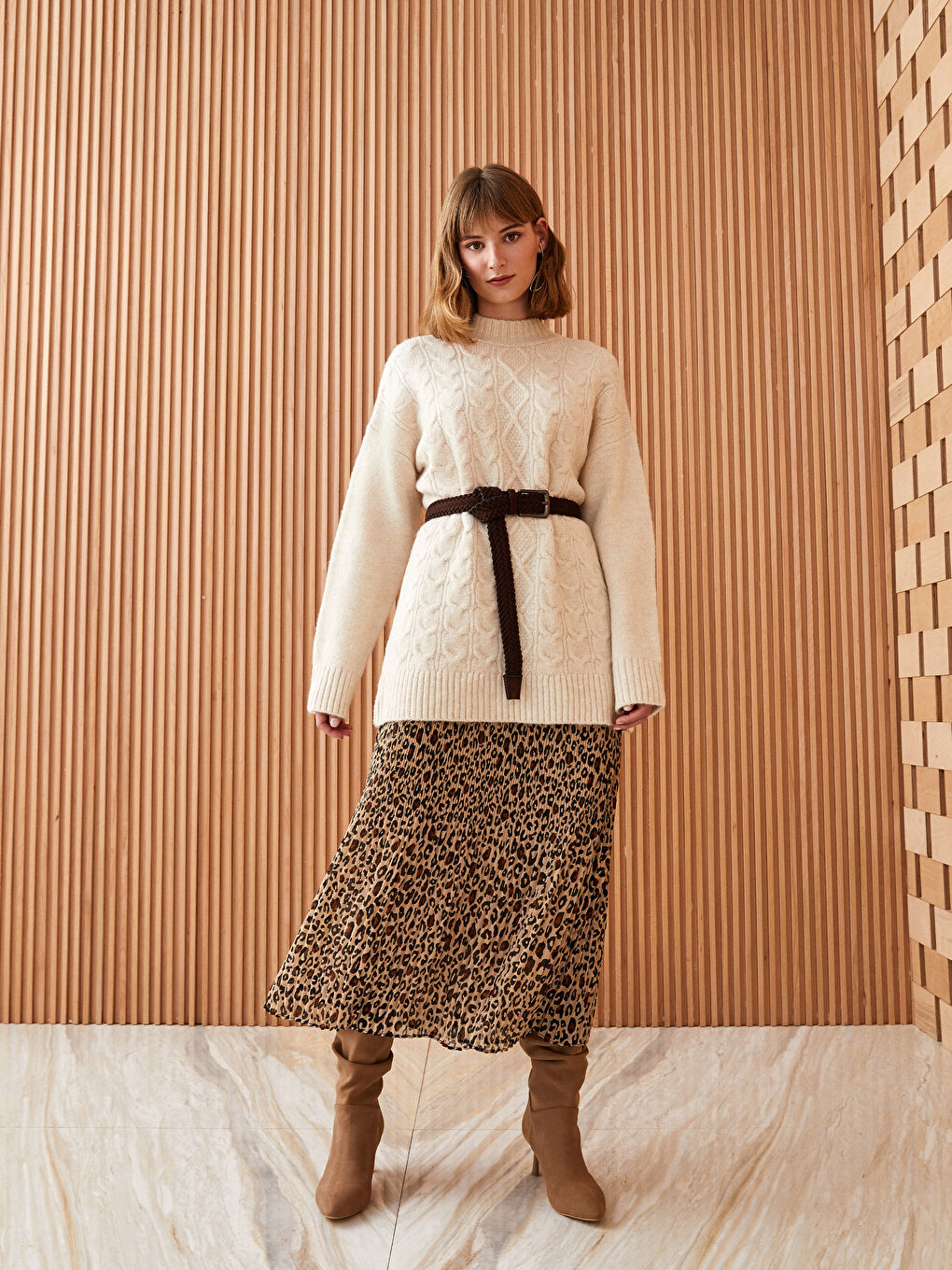 Kahverengi Beli Lastikli Desenli Kadın Pilise Etek-2