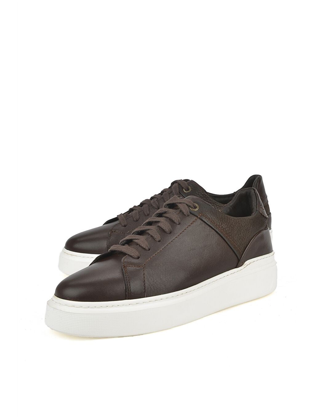 Kahverengi Hakiki Deri Bağcıklı Erkek Spor Ayakkabı-3