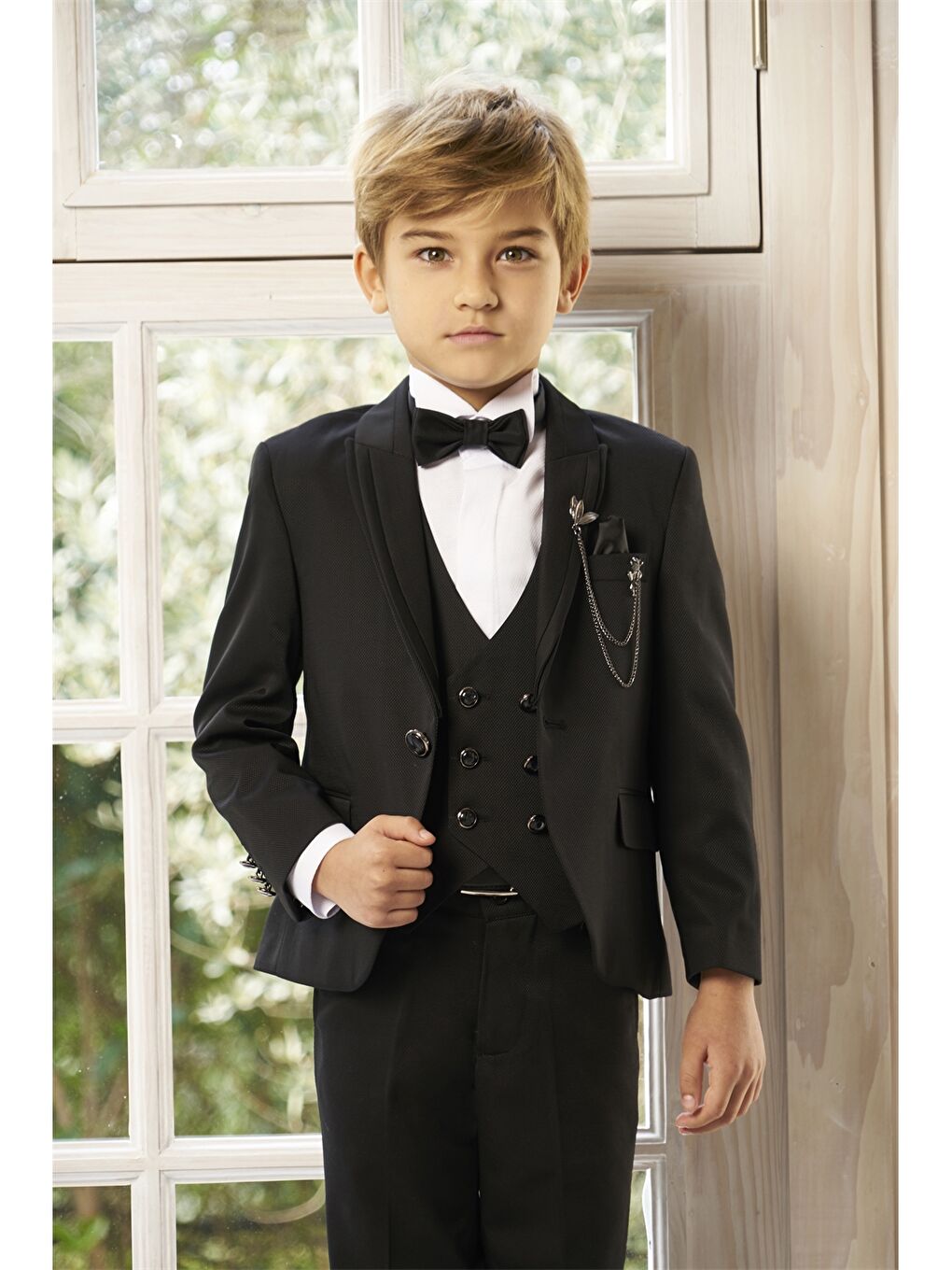 Siyah Erkek Çocuk Takım Elbise