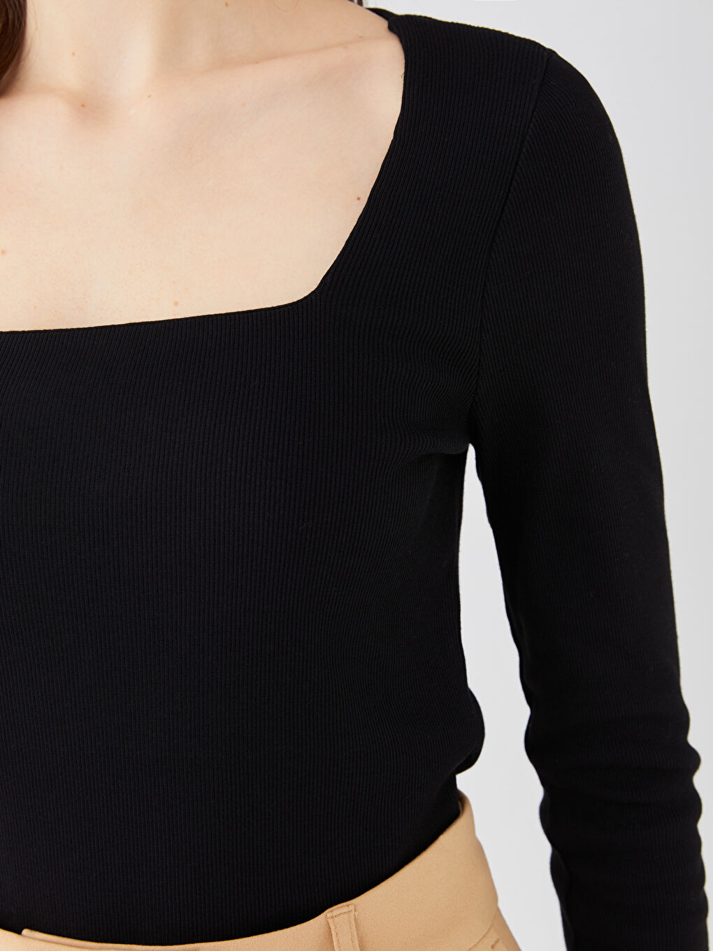 Square Collar Plain Long Sleeve Women's T-Shirt-3