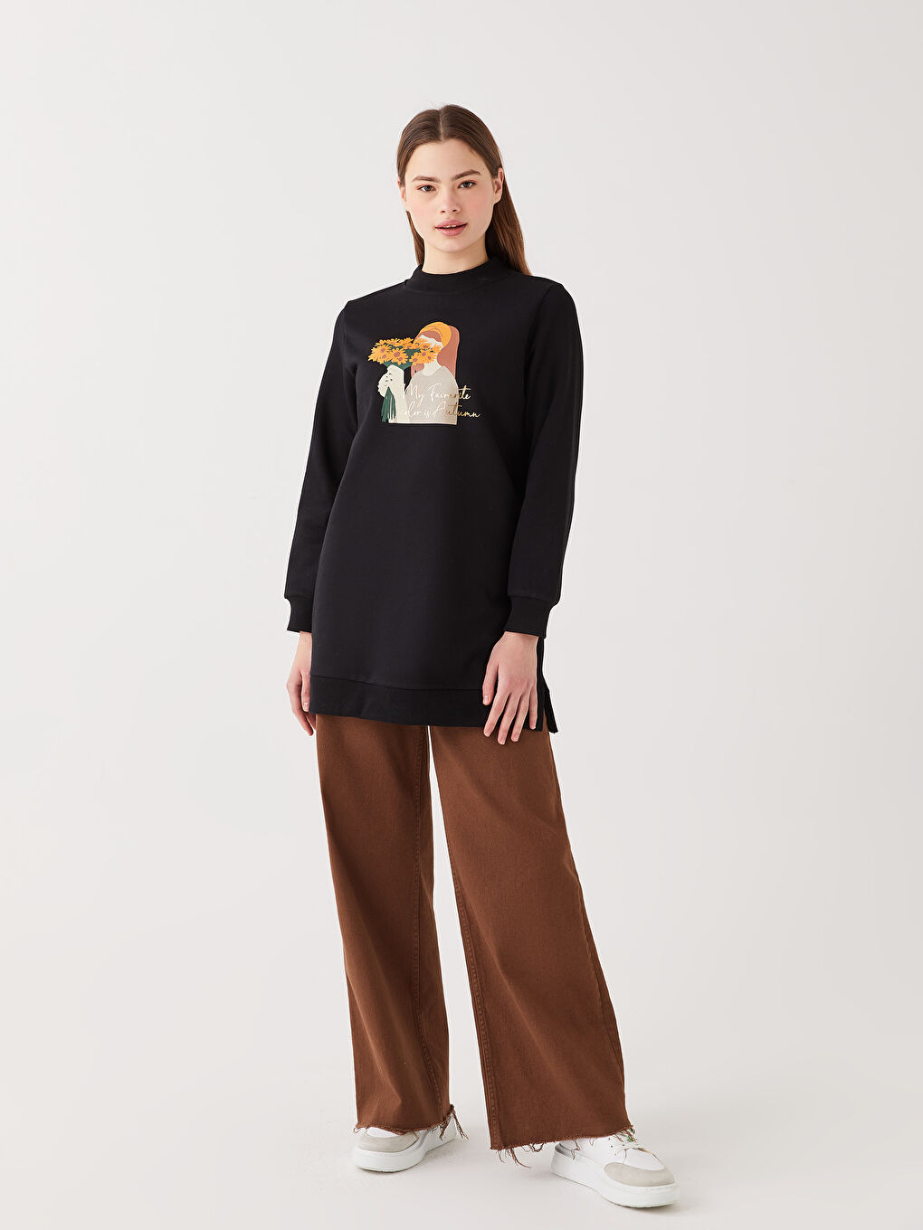 Siyah Dik Yaka Baskılı Uzun Kollu Kadın Sweatshirt Tunik-2