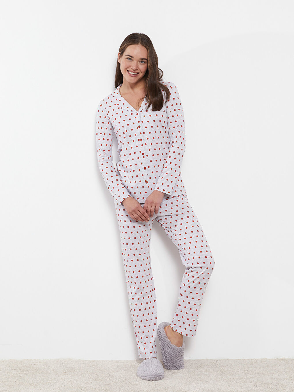 Gri Gömlek Yaka Puantiyeli Uzun Kollu Kadın Pijama Takımı-2