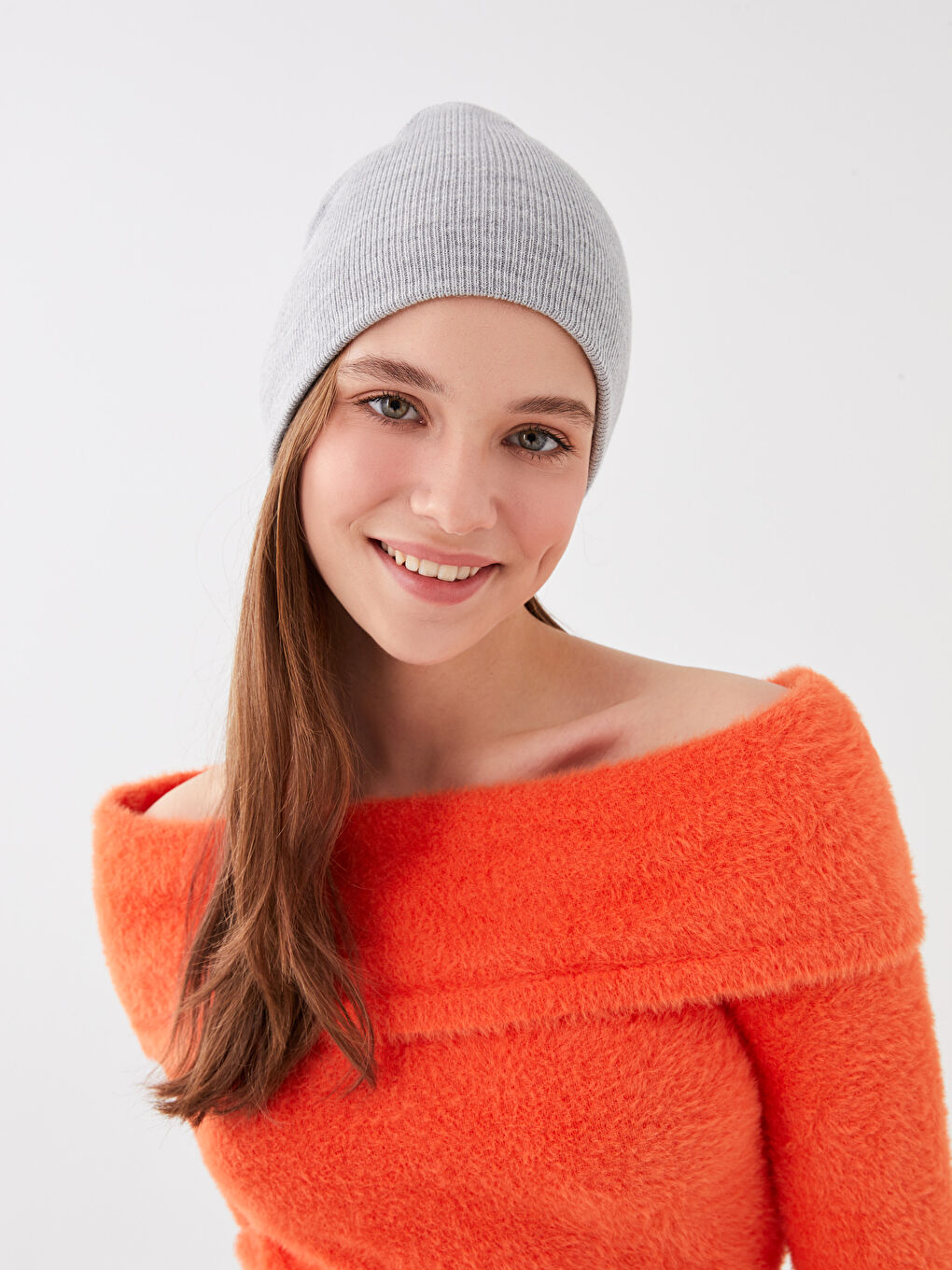 Gri Kadın Triko Bere-1