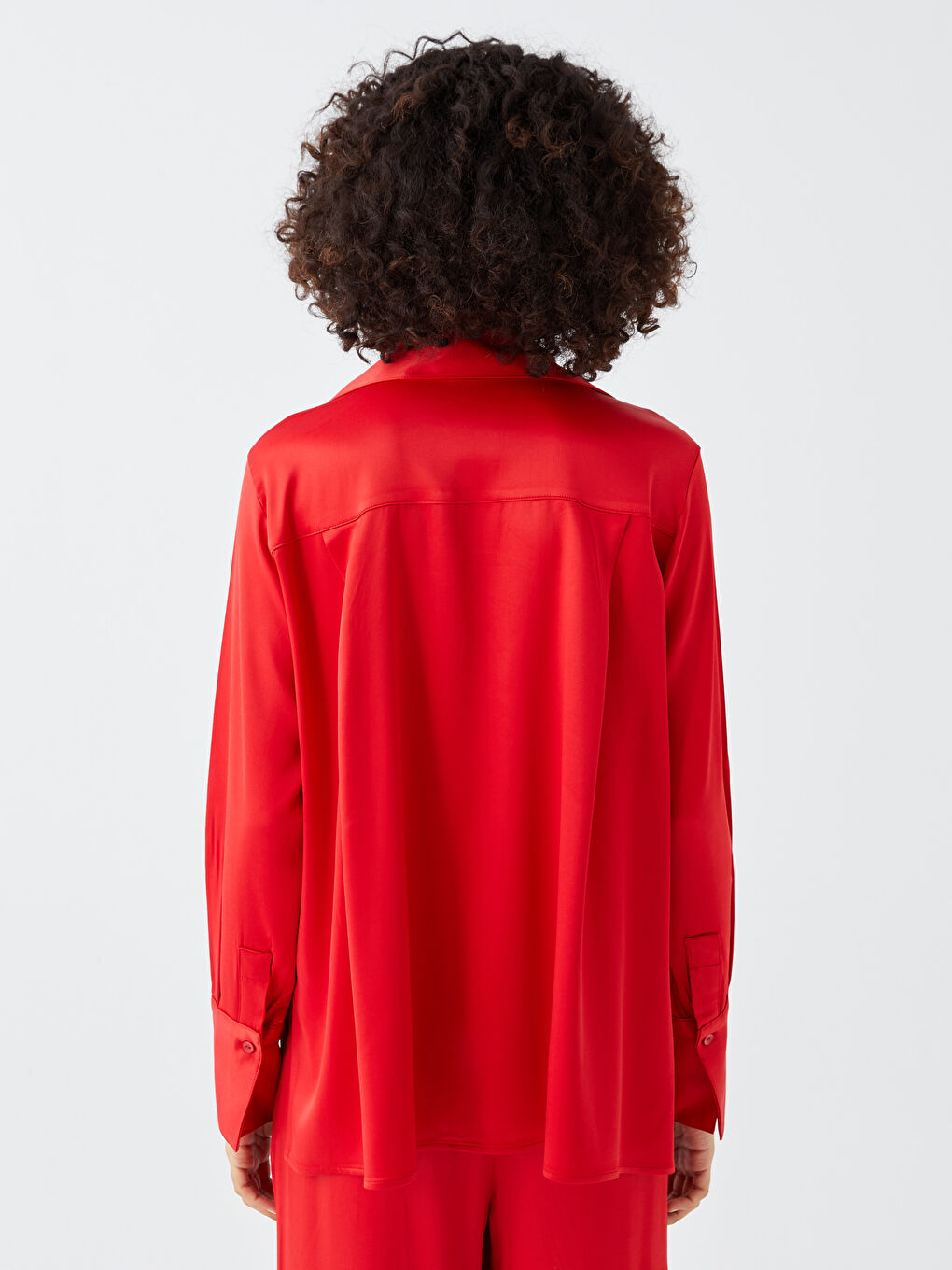 Turuncu Önden Düğme Kapamalı Uzun Kollu Saten Kadın Gömlek-4