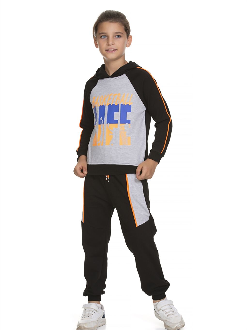 سويت شيرت بكابوش مطبوع كم طويل و بنطلون رياضي للأولاد-1