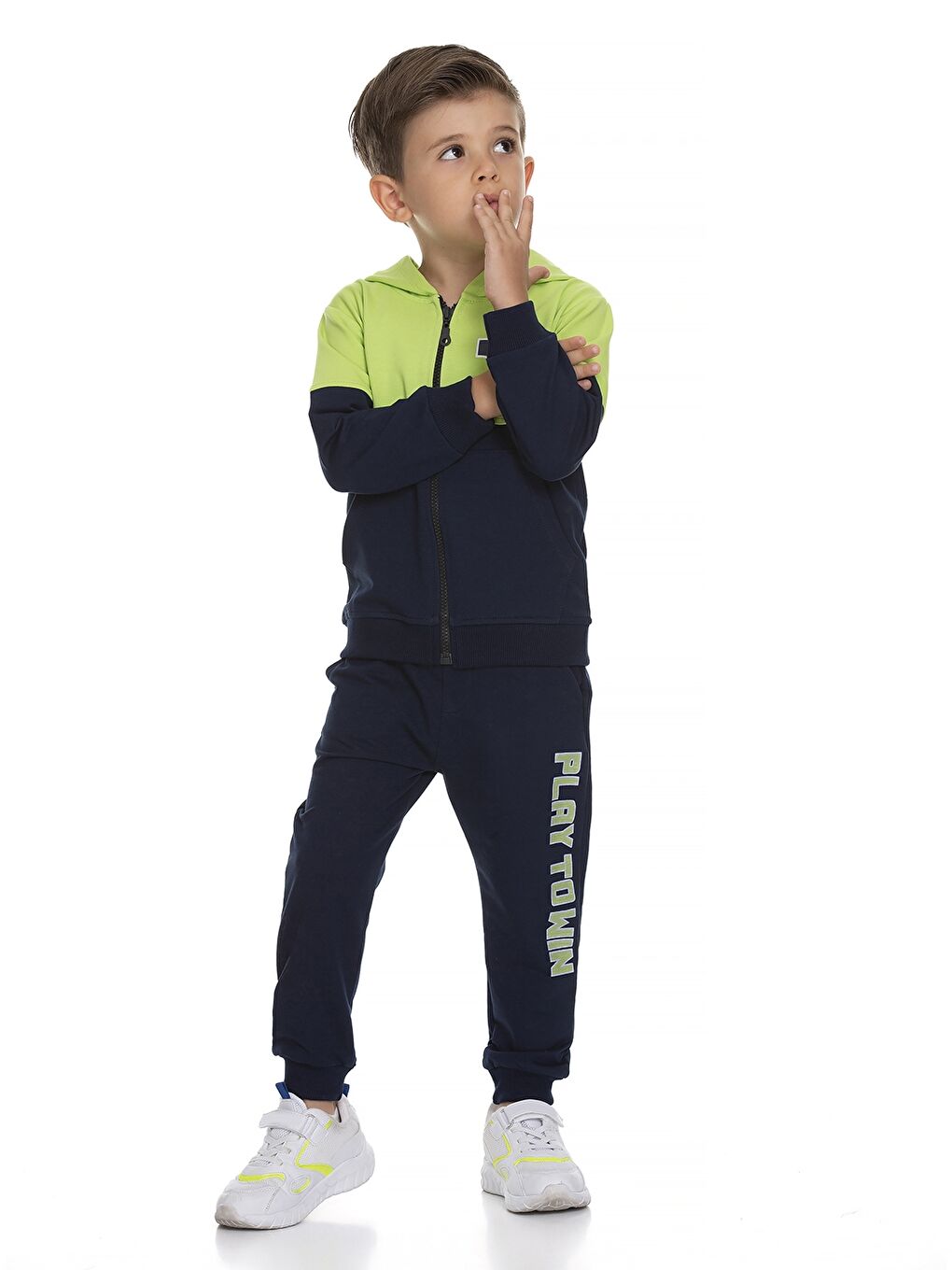 سويت شيرت بكابوش مطبوع كم طويل و بنطلون رياضي للأولاد-1