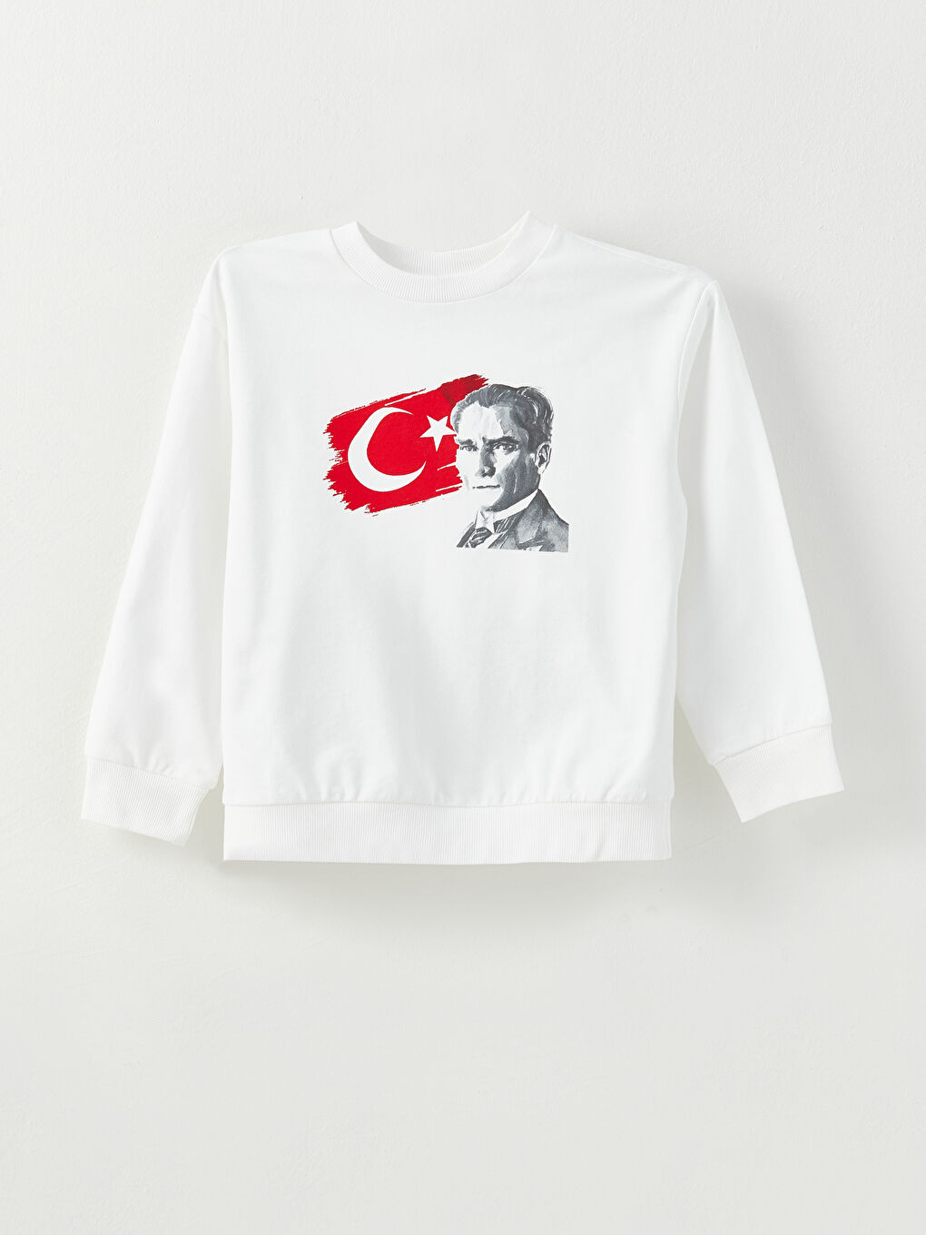 Beyaz Bisiklet Yaka Türk Bayrağı ve Atatürk Baskılı Uzun Kollu Erkek Çocuk Sweatshirt