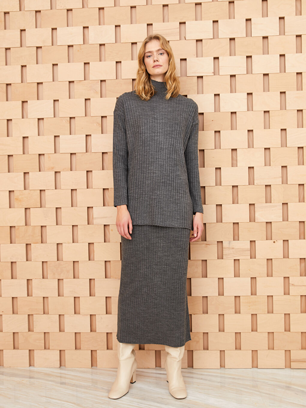 LCW Modest Women's Elasticated Waist Plain Knitwear Skirt -W2J563Z8-SMY