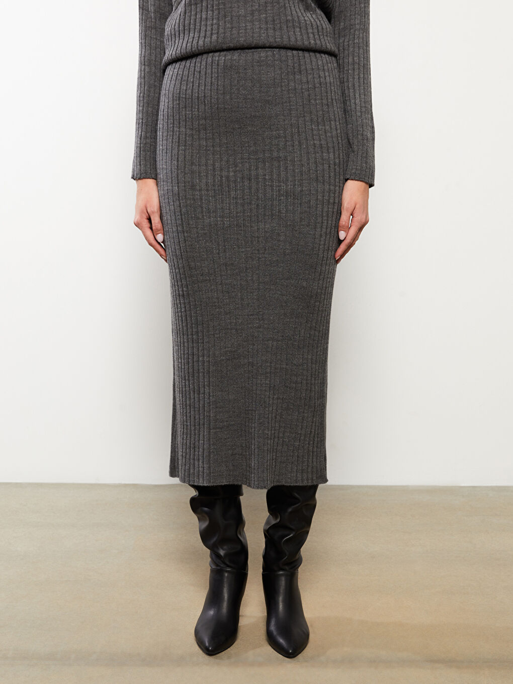 LCW Modest Women's Elasticated Waist Plain Knitwear Skirt -W2J563Z8-SMY