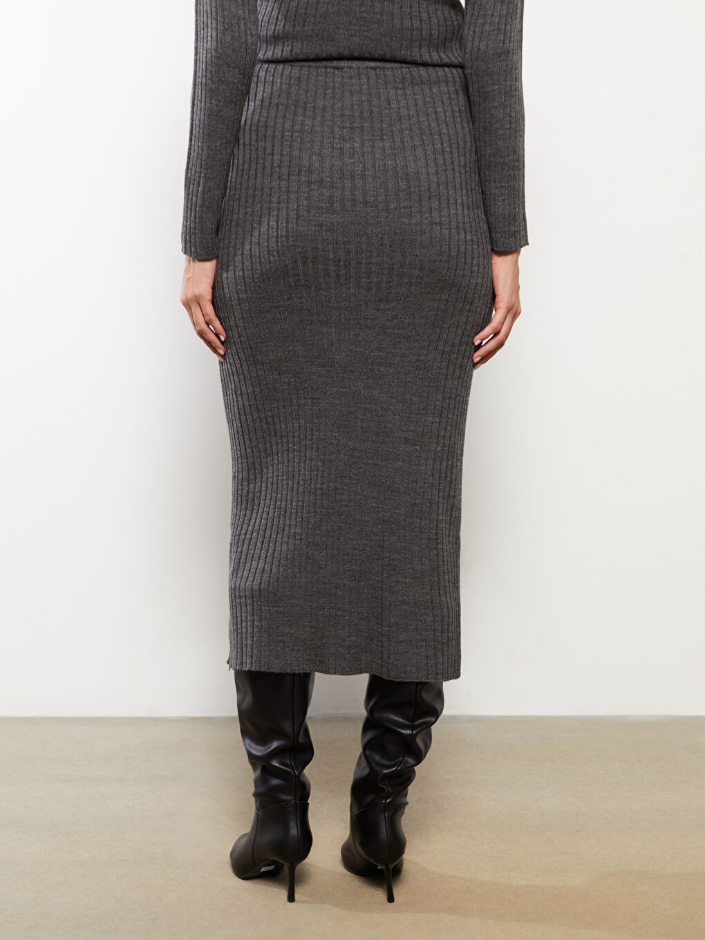 LCW Modest Women's Elasticated Waist Plain Knitwear Skirt -W2J563Z8-SMY