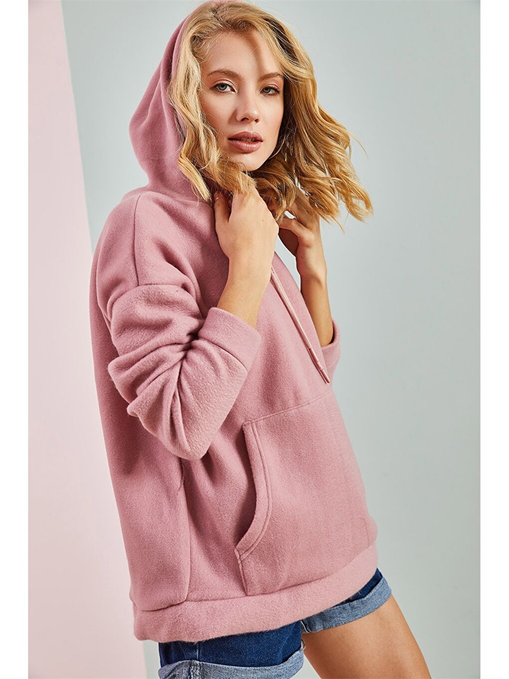 Pembe Kapüşonlu Düz Uzun Kollu Kadın Sweatshirt-2