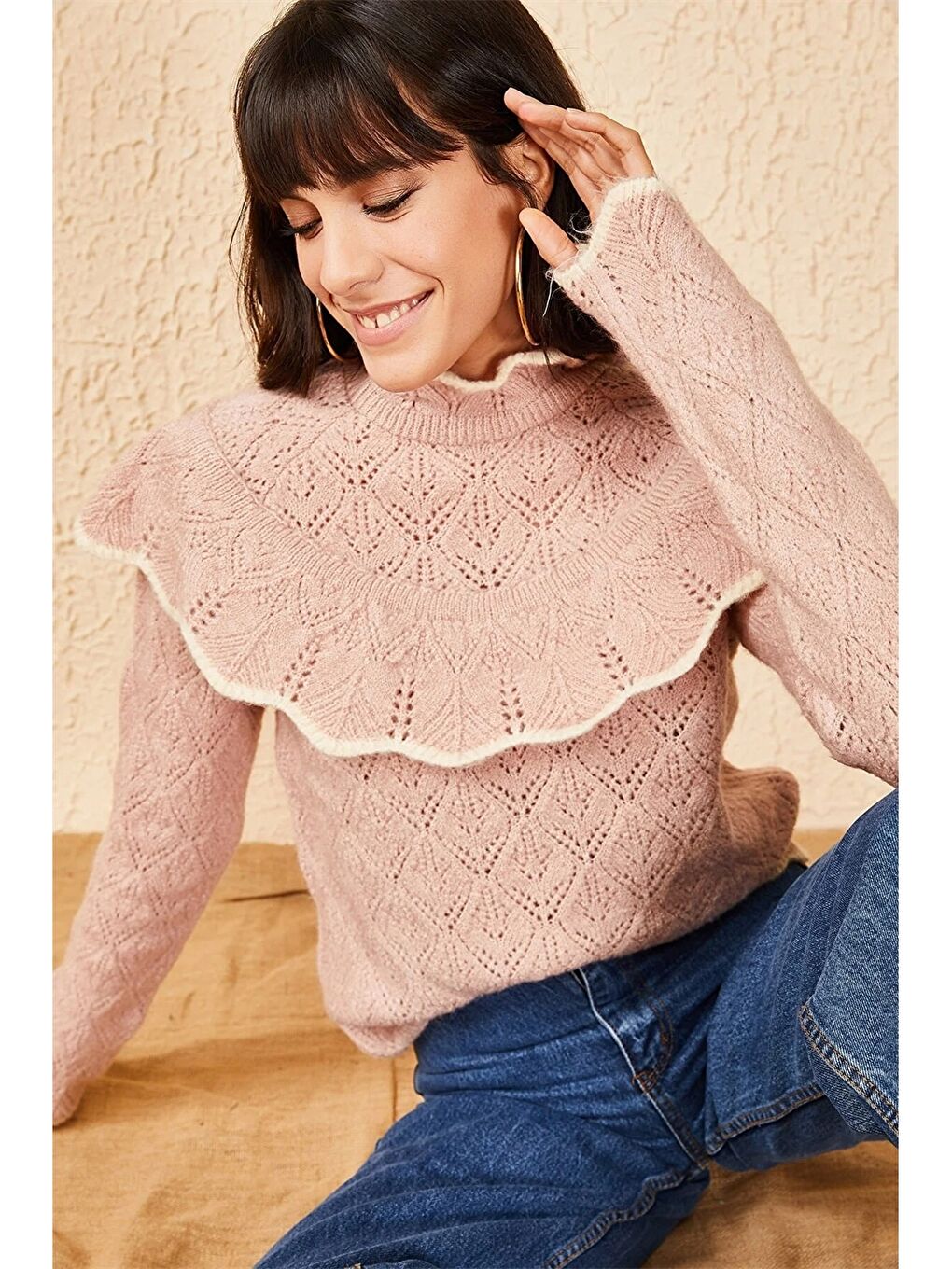 Pembe Dik Yaka Kendinden Desenli Kadın Triko Kazak