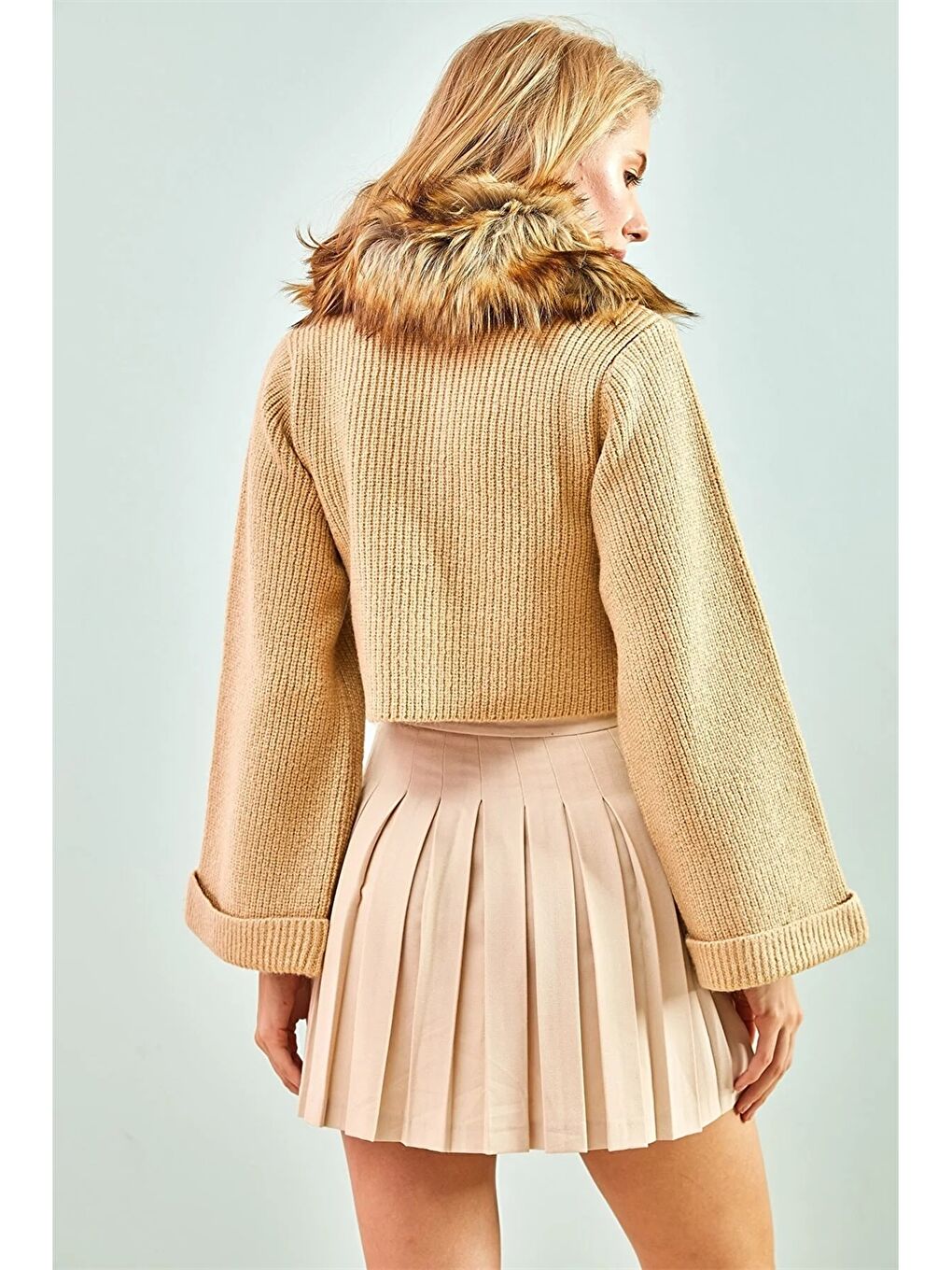 Ekru Kürk Yaka Düz Uzun Kollu Kadın Triko Hırka-2