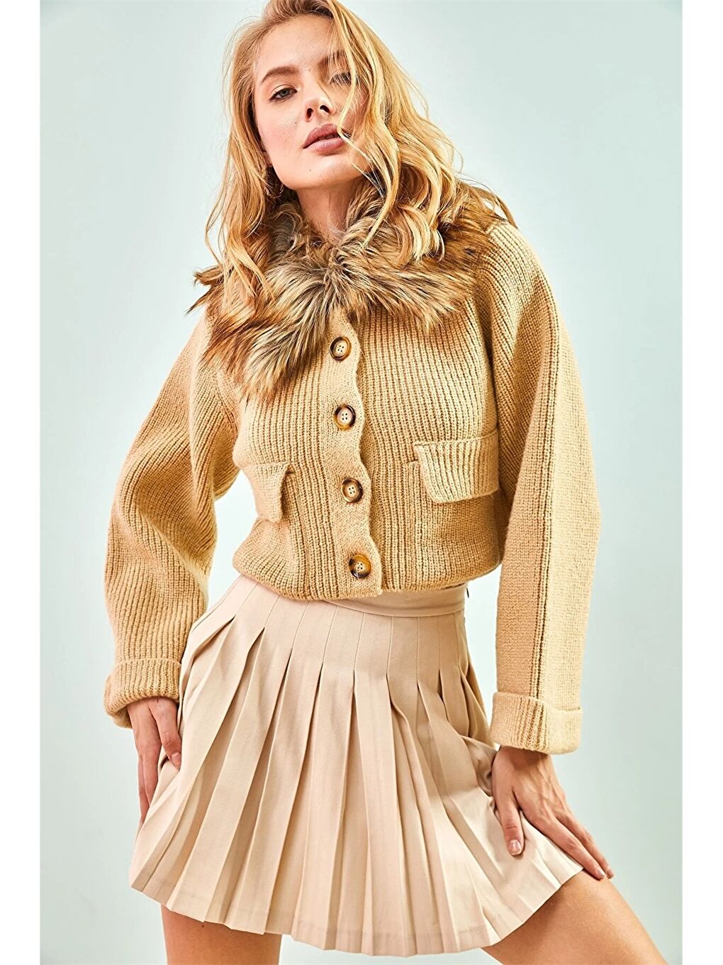 Ekru Kürk Yaka Düz Uzun Kollu Kadın Triko Hırka-3