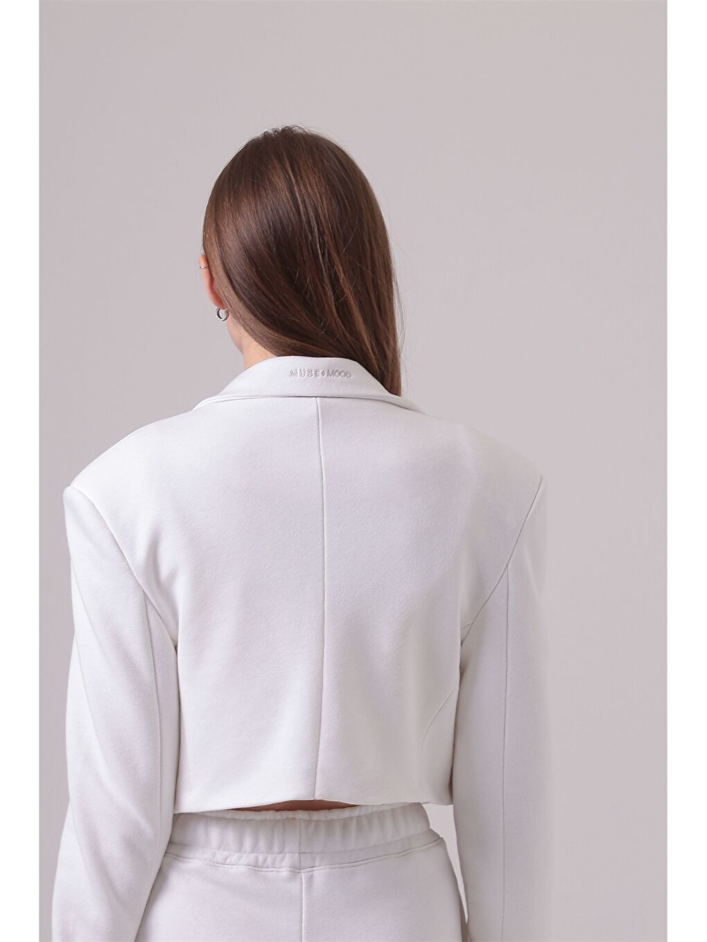 Beyaz Düz Uzun Kollu Crop Kadın Blazer Ceket-5